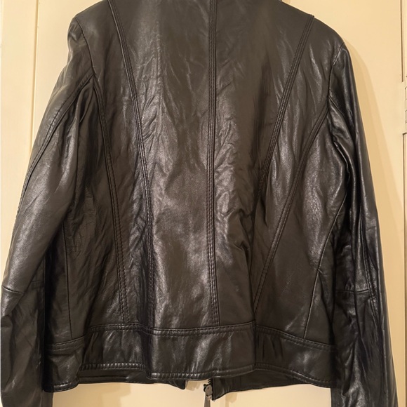 Leather jacket - Picture 5 of 5